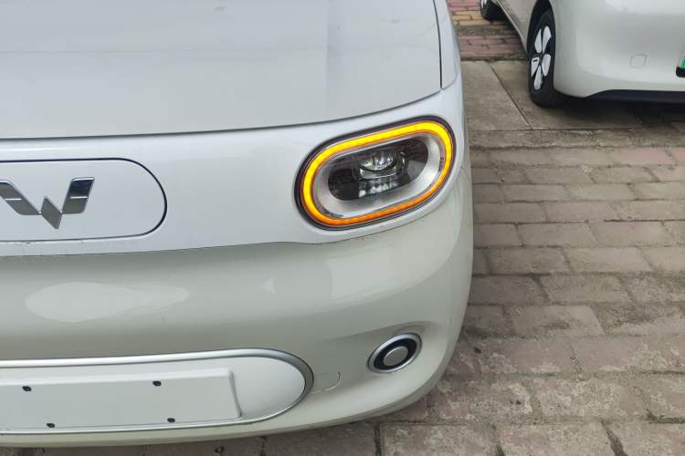 Used Wuling Hongguang MINIEV 2024 3rd Generation 215km Youth Edition Left Front Headlight