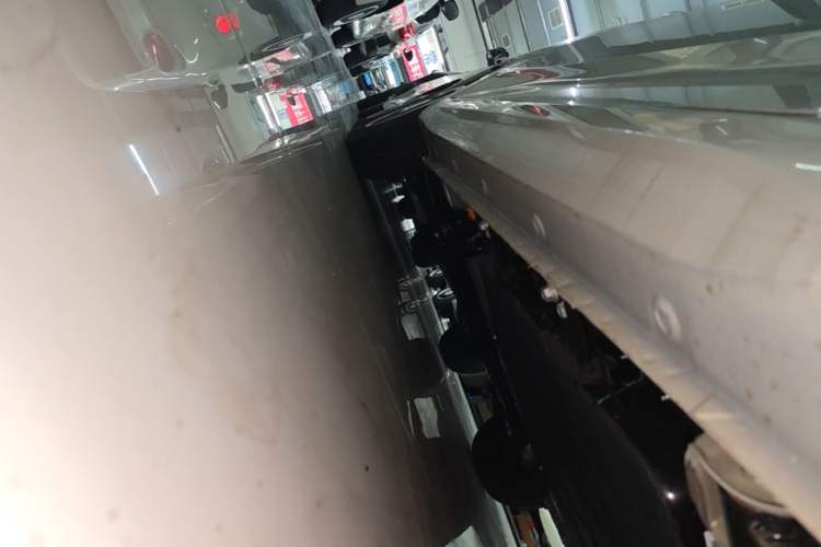 Used Wuling Hongguang MINIEV 2024 3rd Generation 215km Youth Edition Left Side Sill