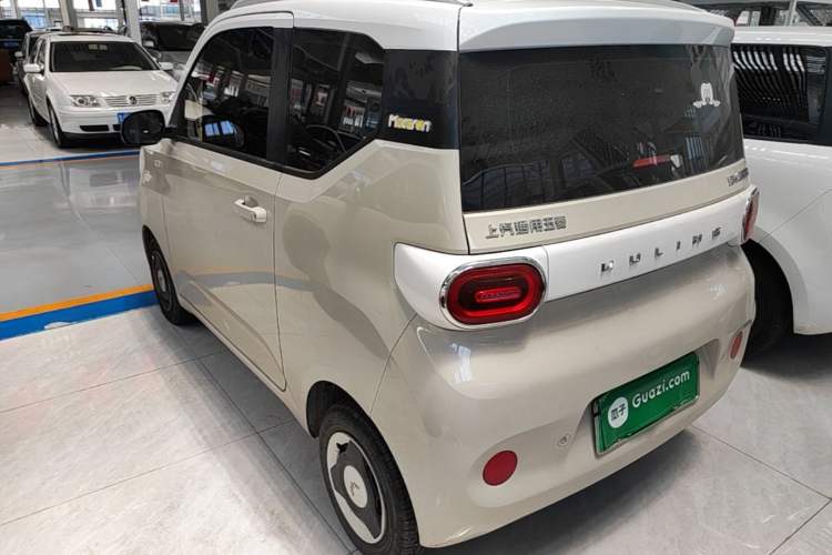 Used Wuling Hongguang MINIEV 2024 3rd Generation 170 km Rear Left 45 Deg
