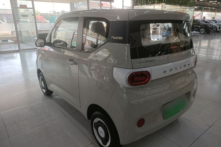 Used Wuling Hongguang MINIEV 2024 3rd Generation 215km Youth Edition Rear Left 45 Deg