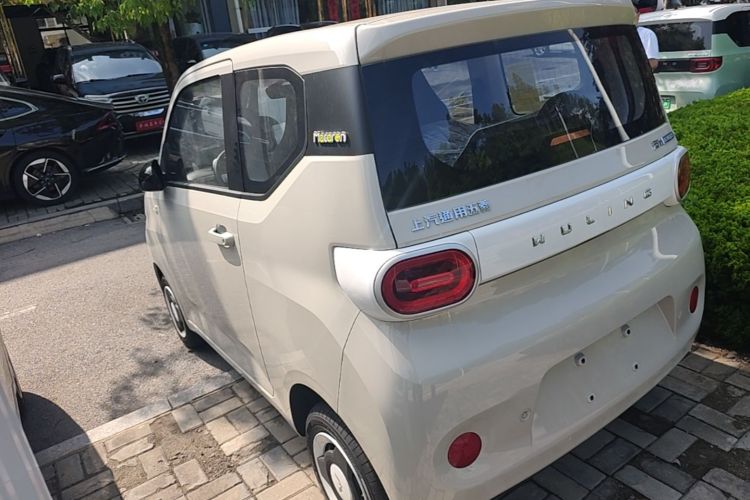 Used Wuling Hongguang MINIEV 2024 3rd Generation 215km Youth Edition Rear Left 45 Deg