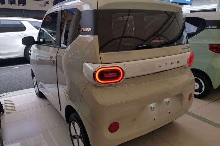 Used Wuling Hongguang MINIEV 2024 3rd Generation 215km Youth Edition Rear Left 45 Deg