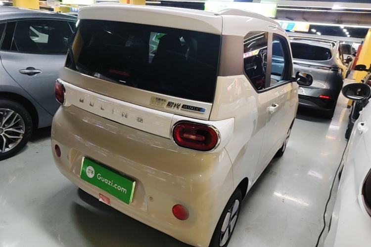 Used Wuling Hongguang MINIEV 2024 3rd Generation 170 km Rear Right 45 Deg