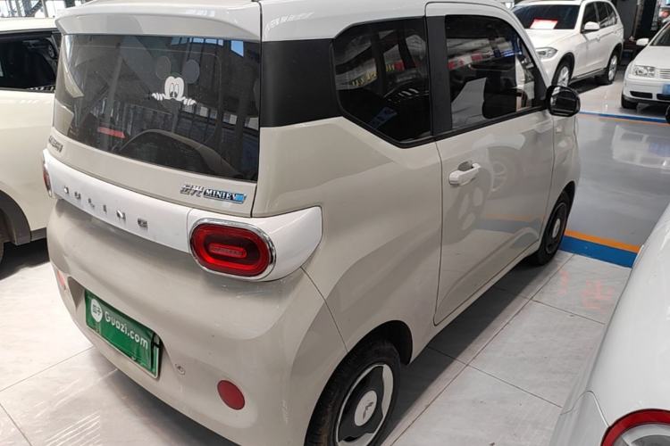 Used Wuling Hongguang MINIEV 2024 3rd Generation 170 km Rear Right 45 Deg