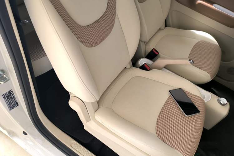 Used Wuling Hongguang MINIEV 2024 3rd Generation 215km Youth Edition Right Front Seat