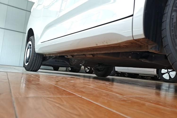 Used Wuling Hongguang MINIEV 2024 3rd Generation 215km Youth Edition Right Side Sill