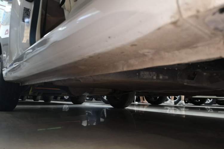 Used Wuling Hongguang MINIEV 2024 3rd Generation 215km Youth Edition Right Side Sill