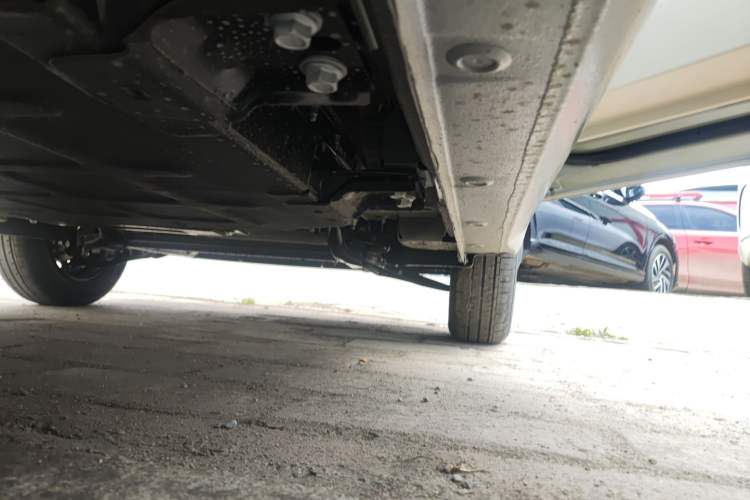 Used Wuling Hongguang MINIEV 2024 3rd Generation 215km Youth Edition Right Side Sill