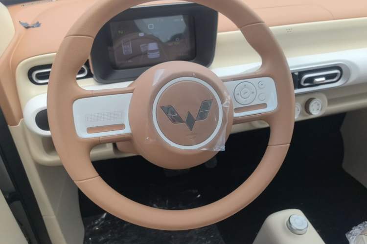 Used Wuling Hongguang MINIEV 2024 3rd Generation 215km Youth Edition Steering Wheel
