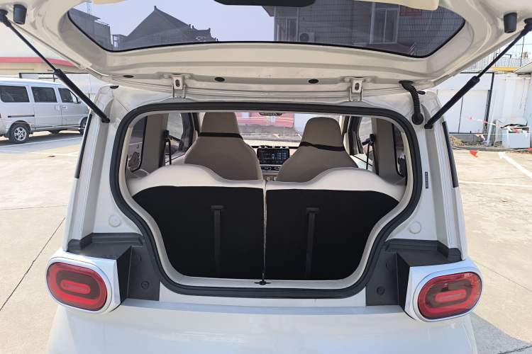 Used Wuling Hongguang MINIEV 2024 3rd Generation 215km Youth Edition Trunk