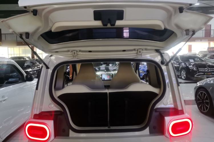 Used Wuling Hongguang MINIEV 2024 3rd Generation 215km Youth Edition Trunk