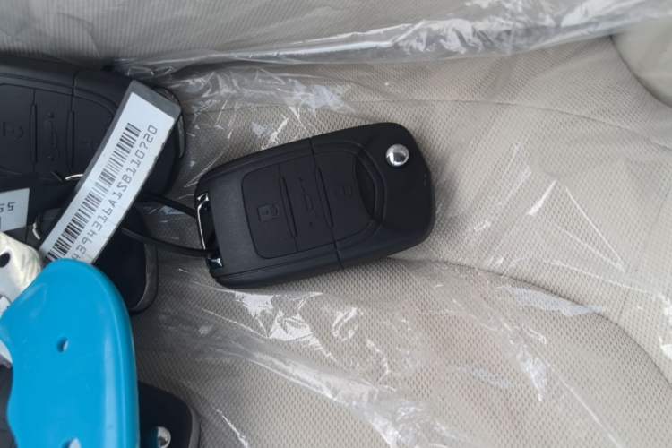 Used Wuling Hongguang MINIEV 2024 3rd Generation 215km Youth Edition Vehicle Key