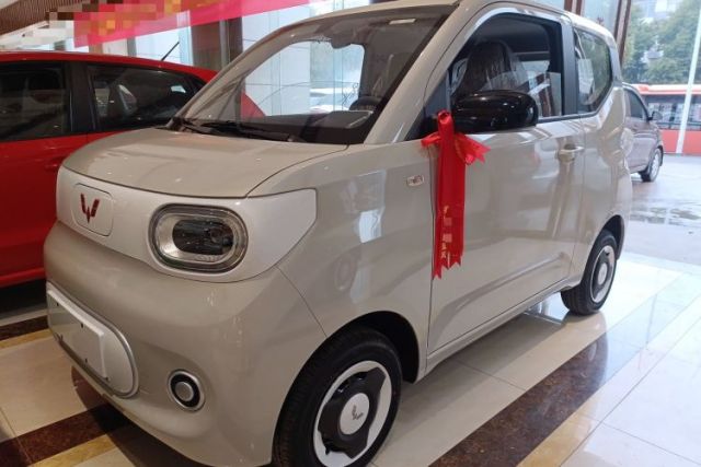 Used Wuling Hongguang MINIEV 2024 3rd Generation 215km Youth Edition