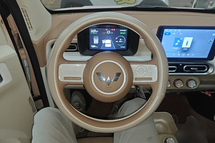 Used Wuling Hongguang MINIEV 2024 3rd Generation 215km Youth Edition Steering Wheel