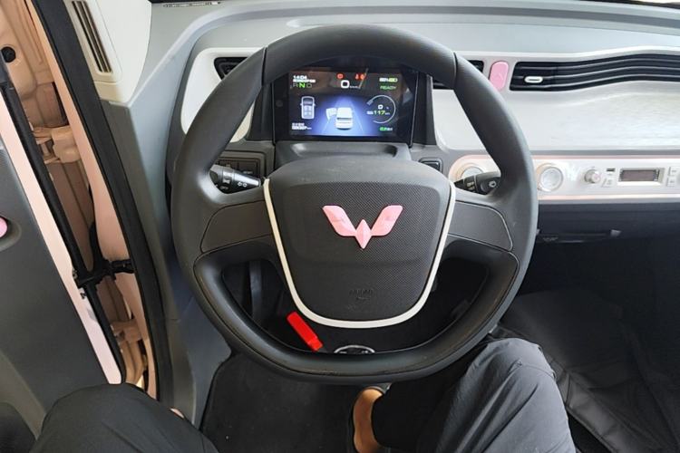 Used Wuling Hongguang MINIEV 2024 3rd Generation 170 km Steering Wheel