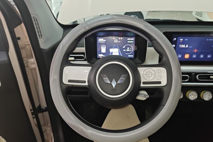 Used Wuling Hongguang MINIEV 2024 3rd Generation 215km Advanced Version Steering Wheel