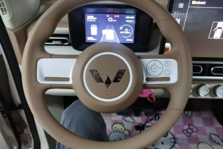 Used Wuling Hongguang MINIEV 2024 3rd Generation 215km Advanced Version Steering Wheel