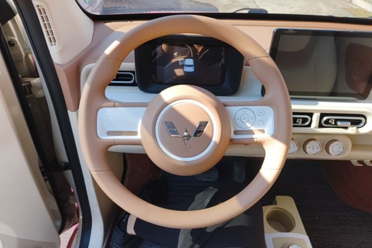 Used Wuling Hongguang MINIEV 2024 3rd Generation 215km Youth Edition Steering Wheel