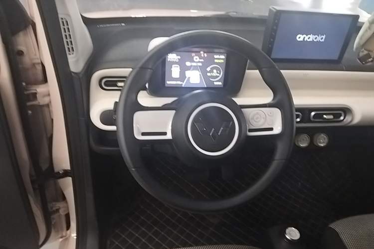 Used Wuling Hongguang MINIEV 2024 3rd Generation 215km Youth Edition Steering Wheel