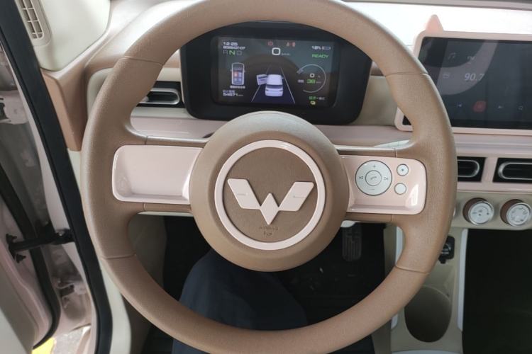 Used Wuling Hongguang MINIEV 2024 3rd Generation 215km Advanced Version Steering Wheel