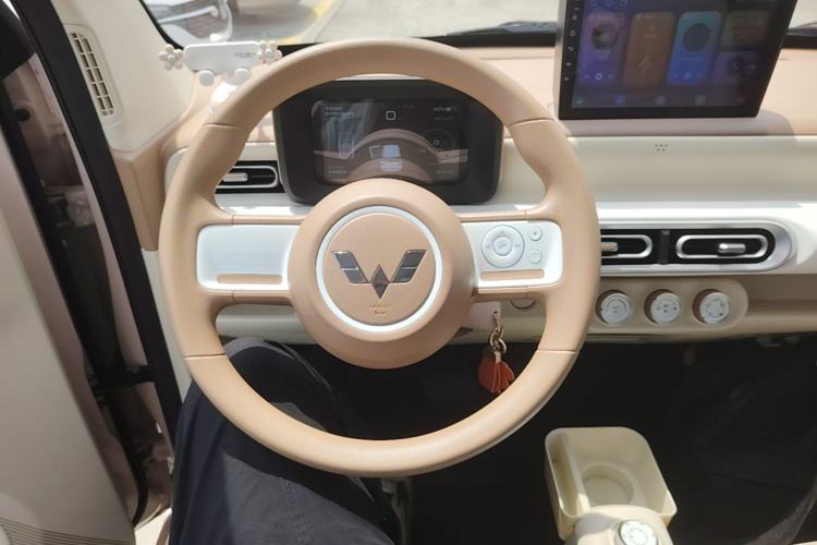 Used Wuling Hongguang MINIEV 2024 3rd Generation 215km Youth Edition Steering Wheel