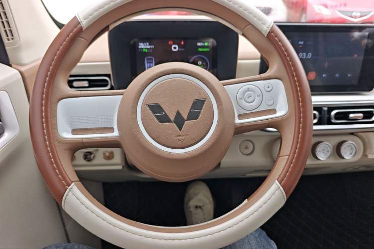 Used Wuling Hongguang MINIEV 2024 3rd Generation 215km Advanced Version Steering Wheel