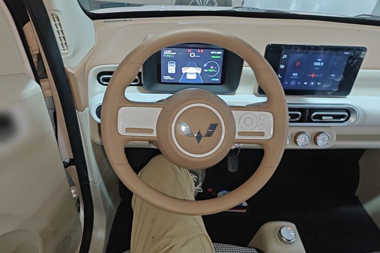 Used Wuling Hongguang MINIEV 2024 3rd Generation 215km Youth Edition Steering Wheel