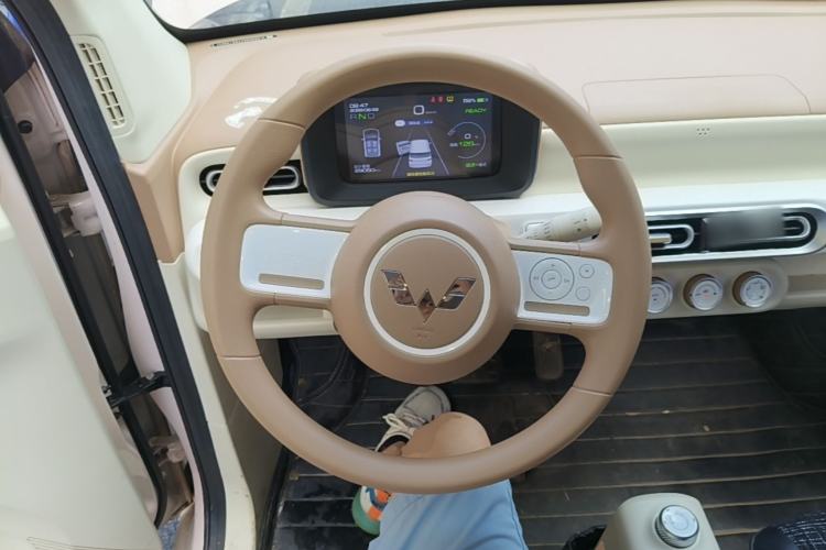Used Wuling Hongguang MINIEV 2024 3rd Generation 215km Youth Edition Steering Wheel