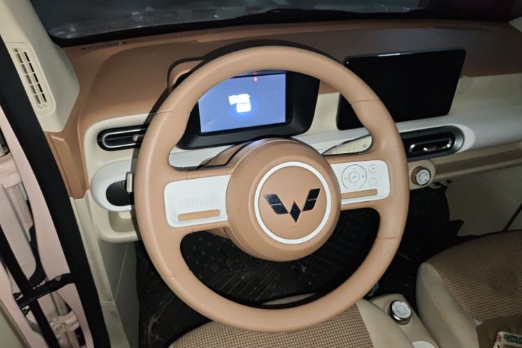 Used Wuling Hongguang MINIEV 2024 3rd Generation 215km Advanced Version Steering Wheel