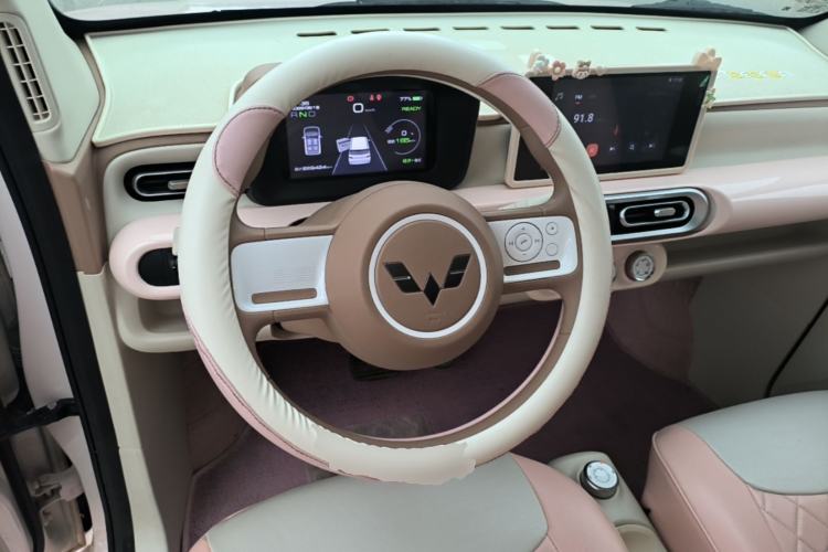 Used Wuling Hongguang MINIEV 2024 3rd Generation 215km Advanced Version Steering Wheel