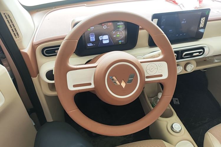 Used Wuling Hongguang MINIEV 2024 3rd Generation 215km Advanced Version Steering Wheel