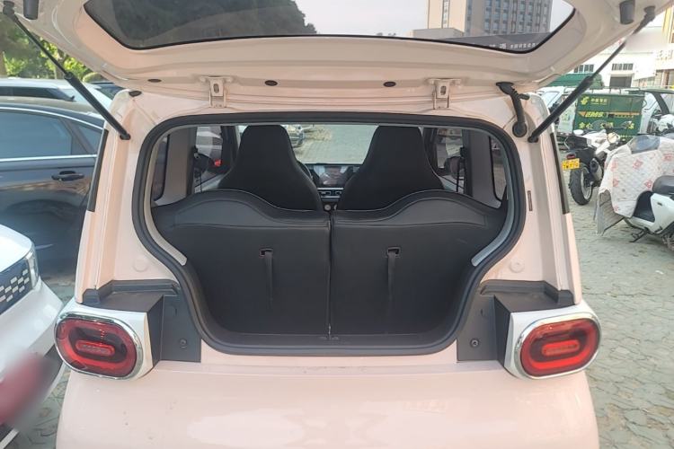 Used Wuling Hongguang MINIEV 2024 3rd Generation 215km Advanced Version Trunk