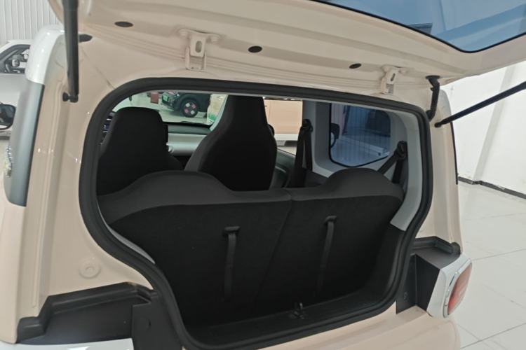Used Wuling Hongguang MINIEV 2024 3rd Generation 215km Advanced Version Trunk