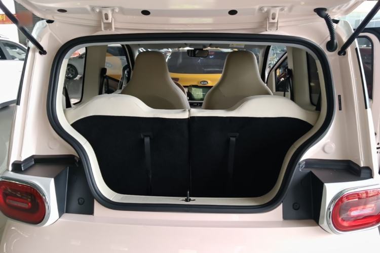 Used Wuling Hongguang MINIEV 2024 3rd Generation 215km Advanced Version Trunk