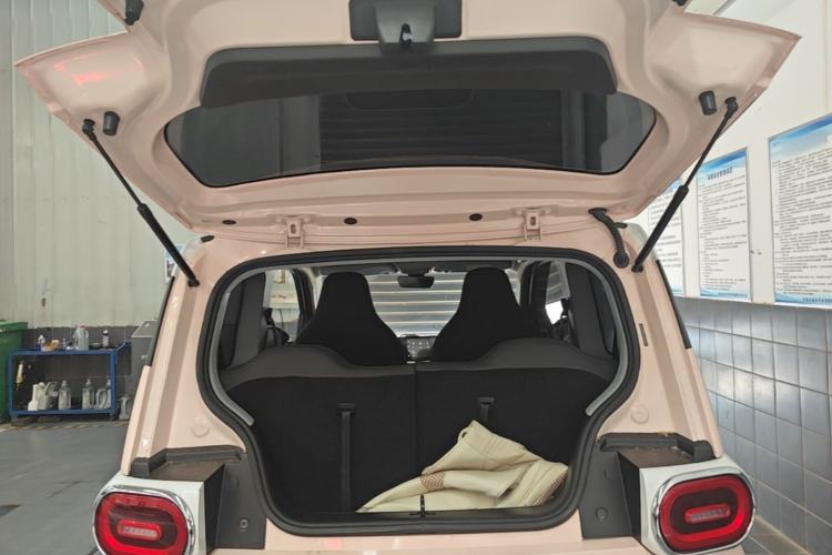 Used Wuling Hongguang MINIEV 2024 3rd Generation 215km Advanced Version Trunk