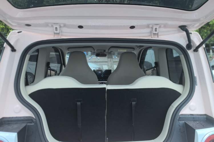 Used Wuling Hongguang MINIEV 2024 3rd Generation 215km Youth Edition Trunk