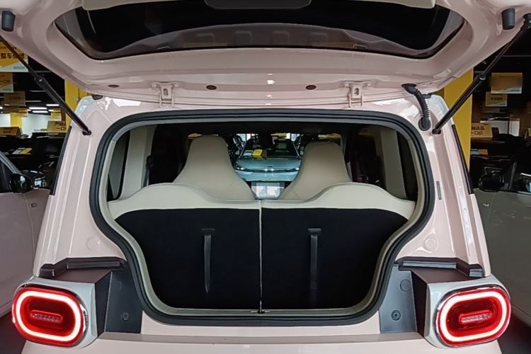 Used Wuling Hongguang MINIEV 2024 3rd Generation 215km Advanced Version Trunk