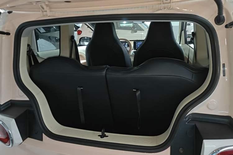 Used Wuling Hongguang MINIEV 2024 3rd Generation 215km Youth Edition Trunk