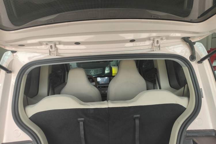 Used Wuling Hongguang MINIEV 2024 3rd Generation 215km Advanced Version Trunk