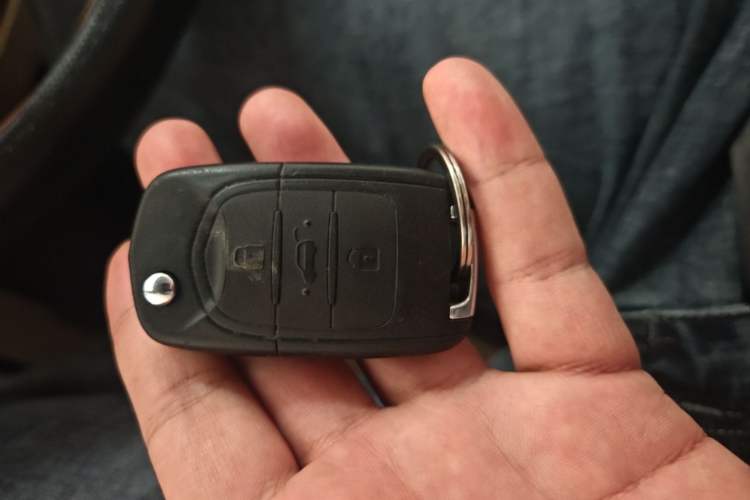 Used Wuling Hongguang MINIEV 2024 3rd Generation 215km Youth Edition Vehicle Key