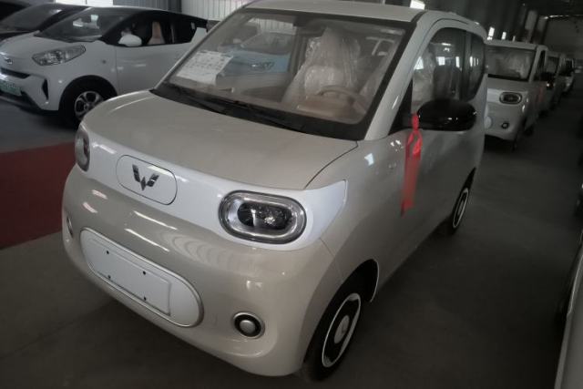 Used Wuling Hongguang MINIEV 2024 3rd Generation 215km Youth Edition