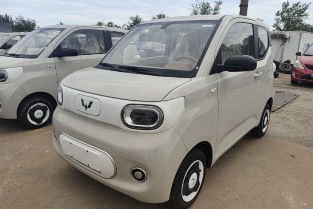 Used Wuling Hongguang MINIEV 2024 3rd Generation 215km Youth Edition
