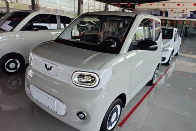 Używany Wuling Hongguang MINIEV 2024 3rd Generation 215km Youth Edition