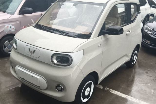 Used Wuling Hongguang MINIEV 2024 3rd Generation 215km Youth Edition