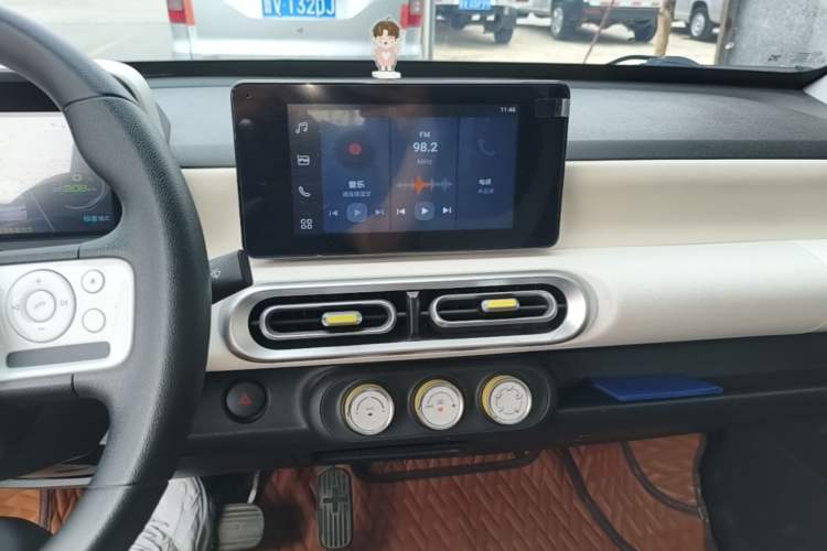 Used Wuling Hongguang MINIEV 2024 3rd Generation 215km Advanced Version Audio And AC Panel