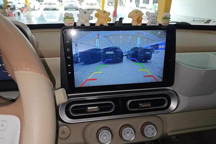 Used Wuling Hongguang MINIEV 2024 3rd Generation 215km Youth Edition Audio And AC Panel