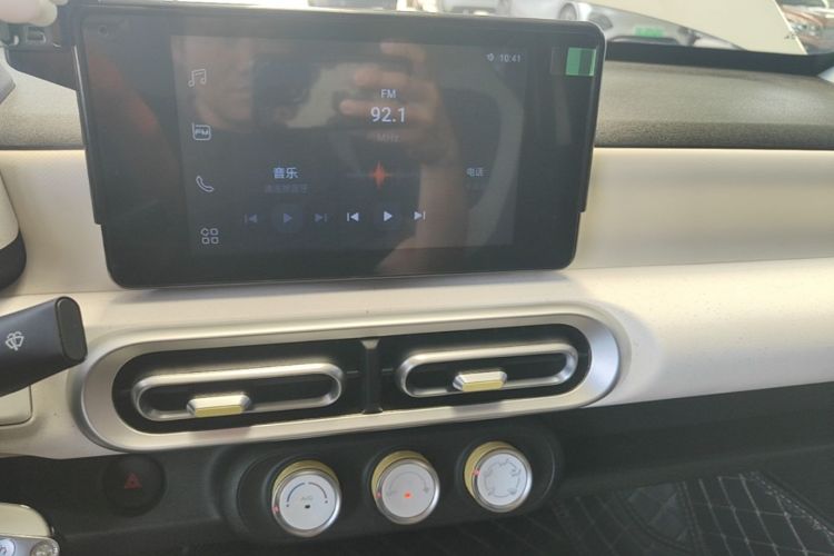 Used Wuling Hongguang MINIEV 2024 3rd Generation 215km Advanced Version Audio And AC Panel