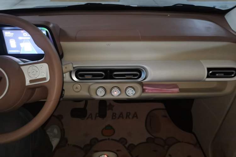 Used Wuling Hongguang MINIEV 2024 3rd Generation 215km Youth Edition Audio And AC Panel