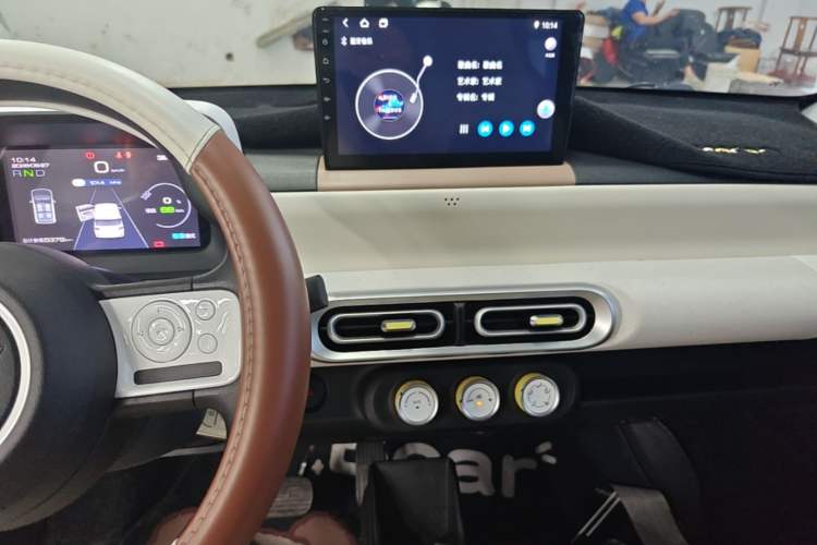 Used Wuling Hongguang MINIEV 2024 3rd Generation 215km Youth Edition Audio And AC Panel