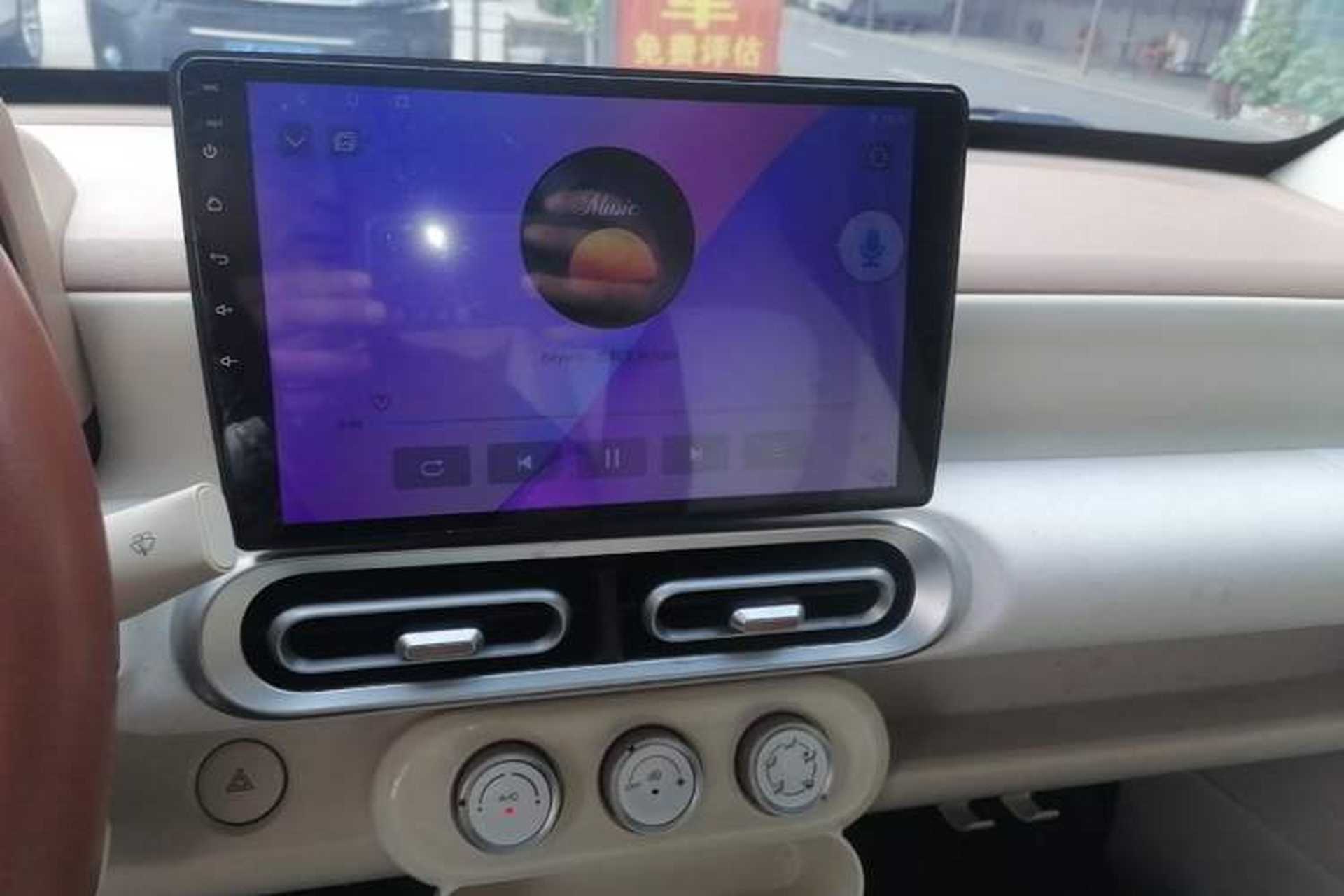 Used Wuling Hongguang MINIEV 2024 3rd Generation 215km Youth Edition Audio And AC Panel